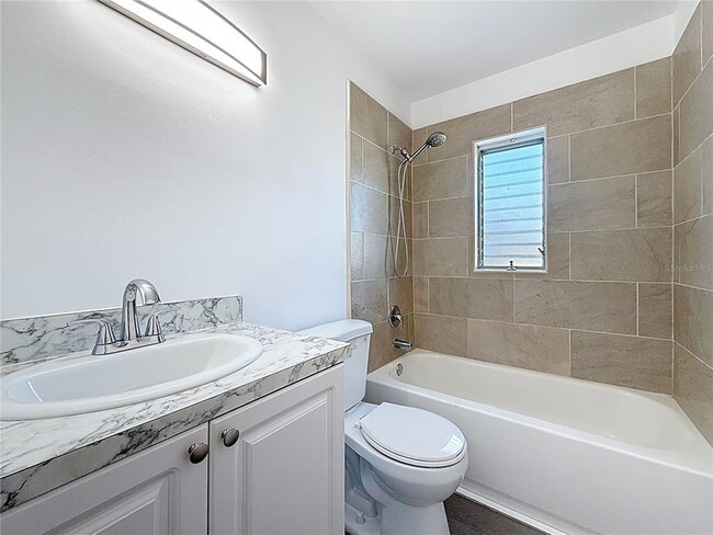 Building Photo - 4716 Town N Country Blvd