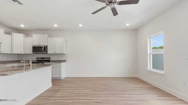 Building Photo - 187 Ellery Ln