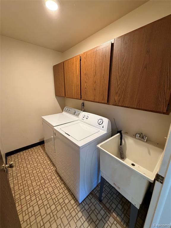 Building Photo - 20923 W Glen Haven Cir