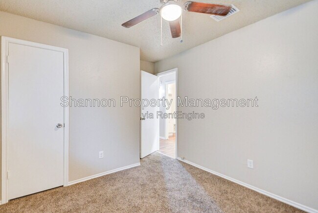 Building Photo - 13106 Townwood Dr