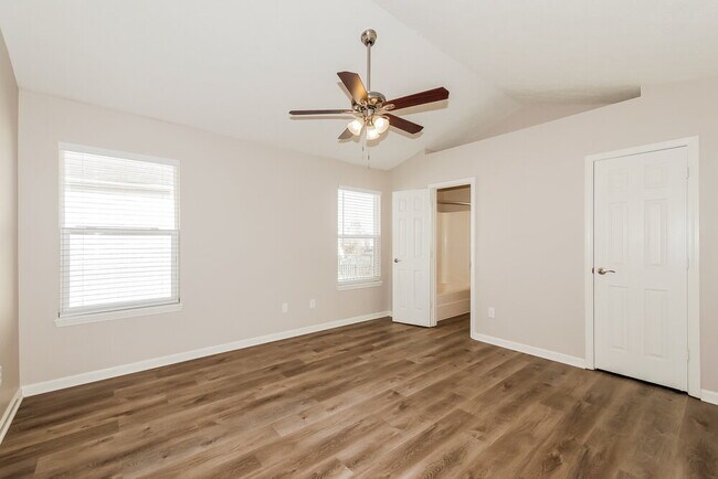 Building Photo - 5723 Congressional Pl