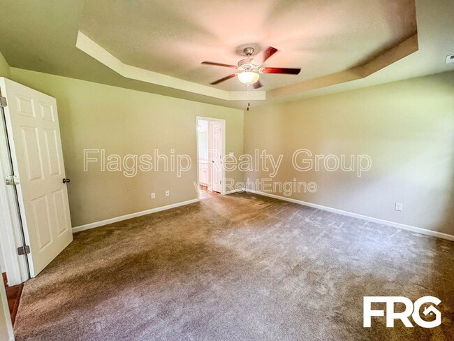 Building Photo - 110 Highland Pk Dr
