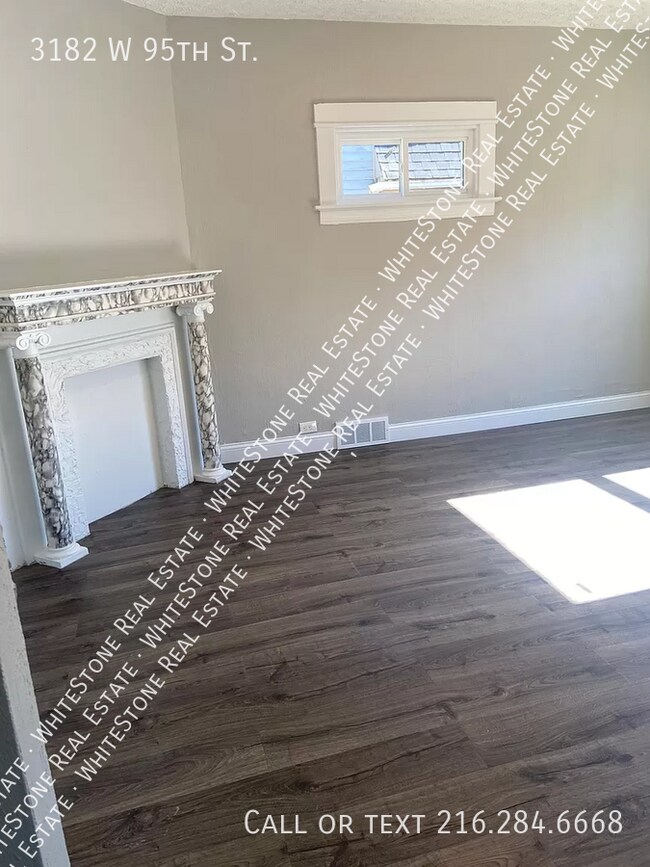 Building Photo - 3182 W 95th St