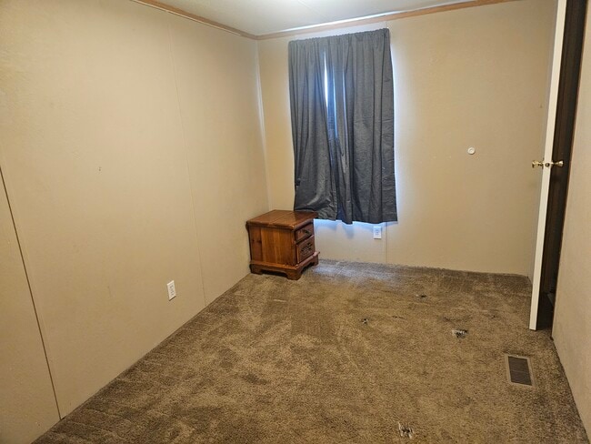Building Photo - 118 Yankee Ln