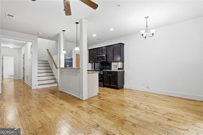 Building Photo - 501 Ridge View Crossing