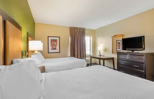 Building Photo - Furnished Studio-Chicago - Lombard - Oak Brook