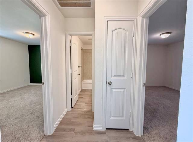 Building Photo - 813 Evergreen St