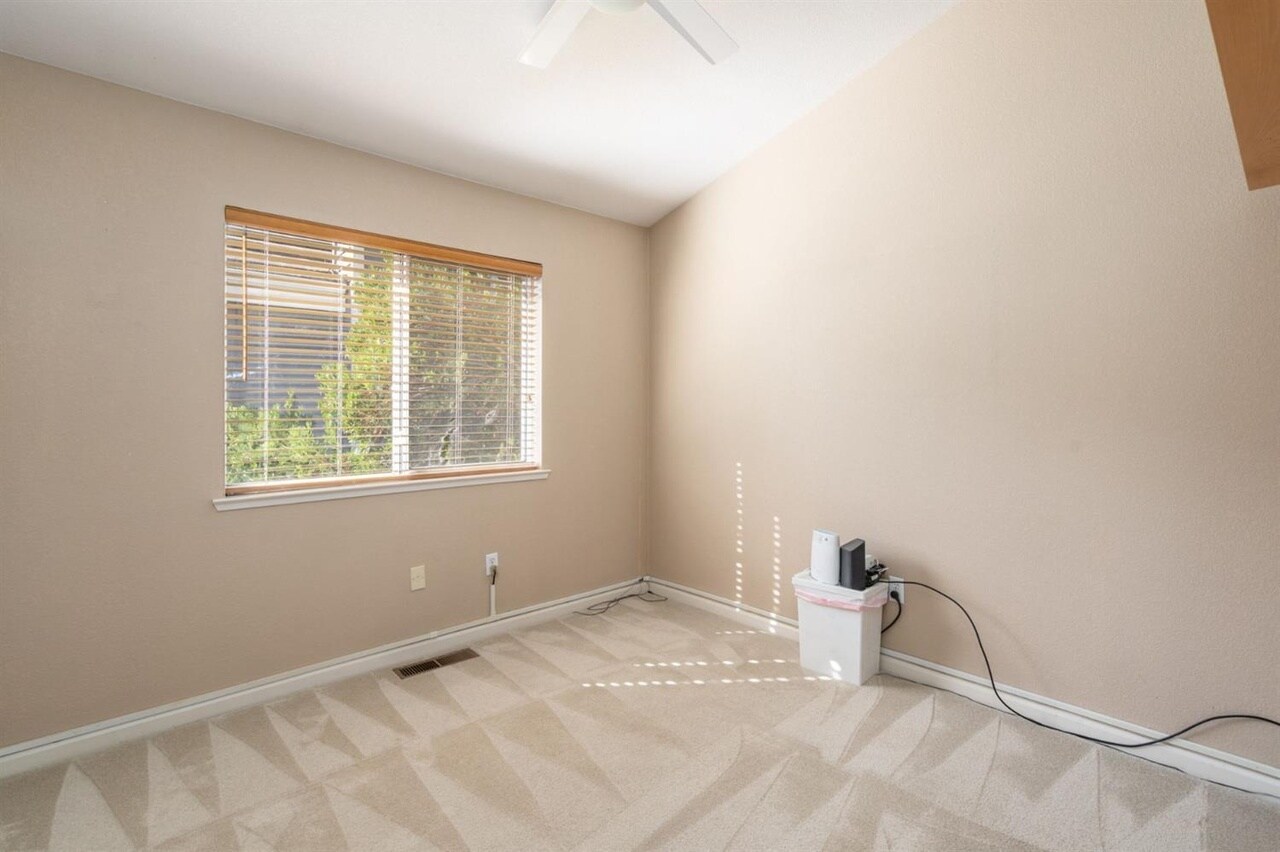 Building Photo - 2532 Tapestry Way