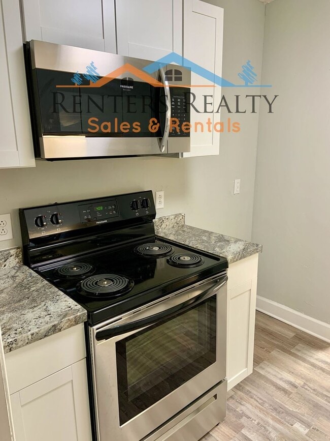 Building Photo - 1 Bedroom Condo On Chapman Mountain
