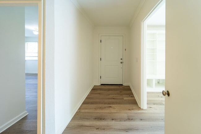 Building Photo - Gorgeous Hillsdale Home w/3 Decks, Picturesque Yard, Sauna, Garage & AC! Pets Welcome!