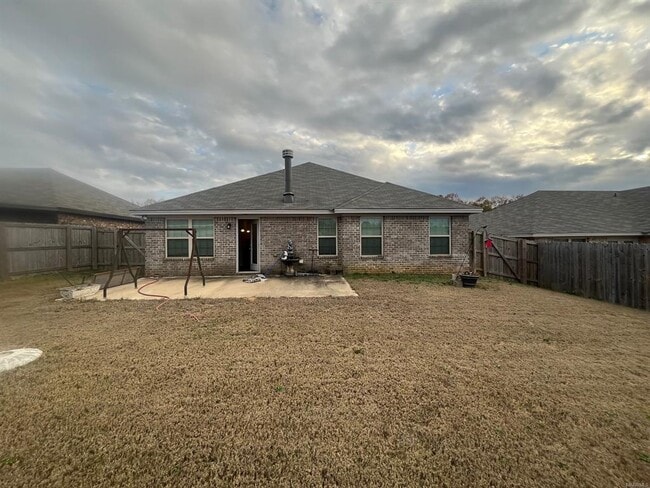 Building Photo - 1014 Dawson's Ml Blvd