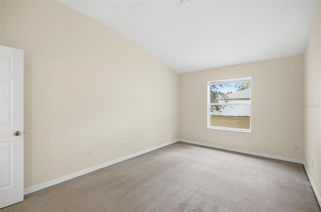 Building Photo - 166 Plainview Dr