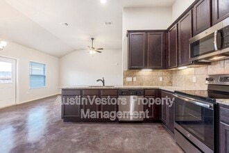 Building Photo - 118 Samuel Dr