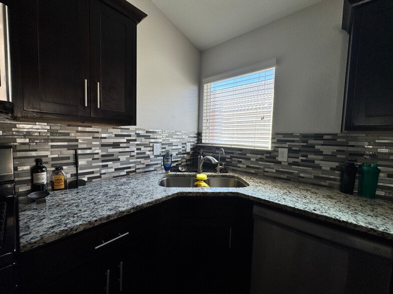 Building Photo - 13172 Willitoft Rd