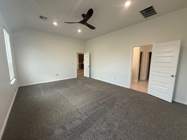 Building Photo - 9048 NW 149th Ter