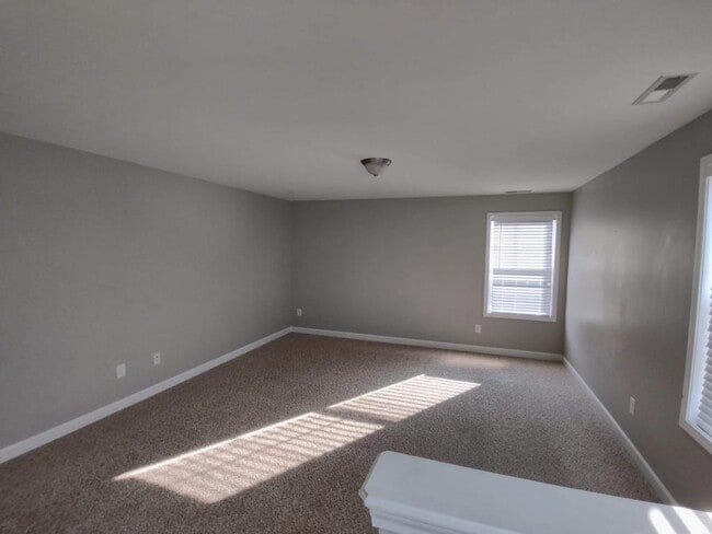 Building Photo - 1525 Gallant Fox Ct
