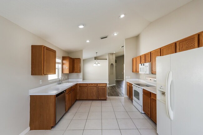 Building Photo - 4218 Medbury Dr