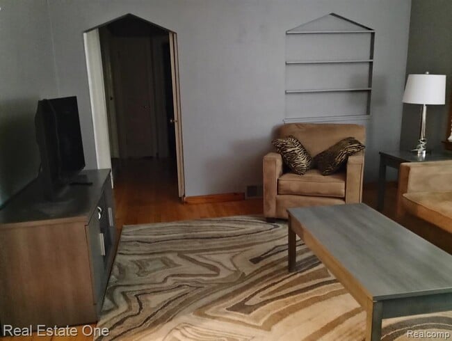 Building Photo - 1127 Hoffman Ave