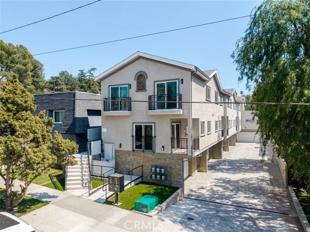 Building Photo - 1961 Waltonia Dr