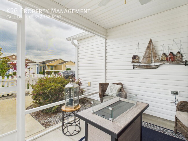 Building Photo - 6266 Milagros Ct