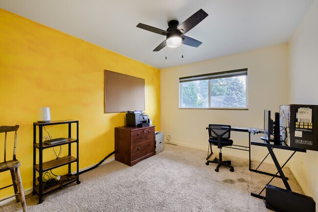 Building Photo - 1007 Venus Dr