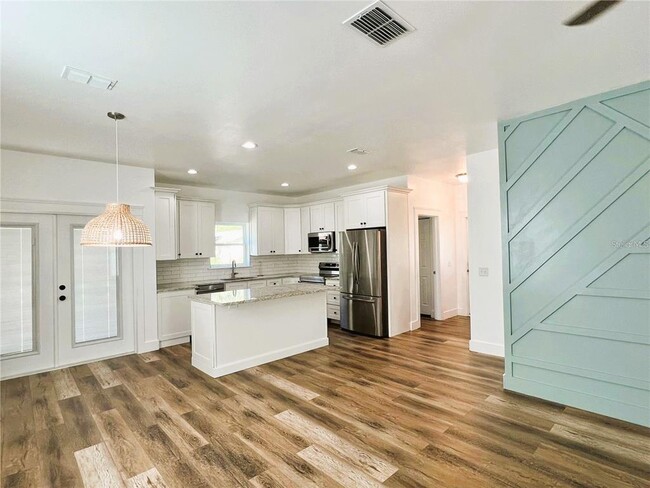 Building Photo - 22229 Carson Dr