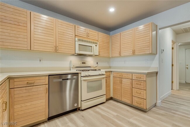Building Photo - 4992 Crooked Stick Way