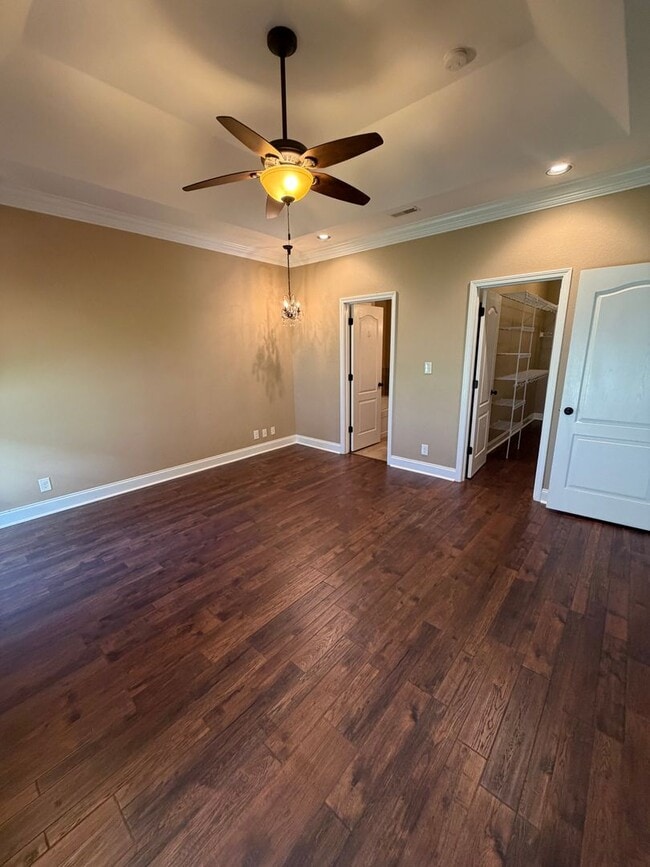 Building Photo - Spacious 4 Bedroom 2 1/2 Bath Home For Rent in Sango Area!