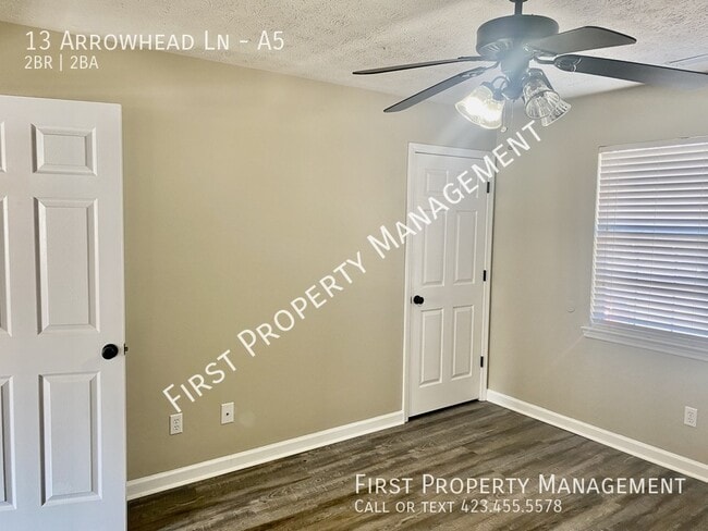 Building Photo - 13 Arrowhead Ln