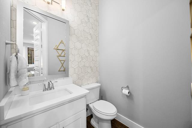 Building Photo - 8220 Callimont Ln