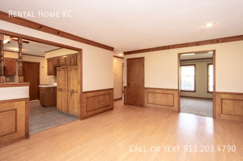 Building Photo - 11602 Monrovia-