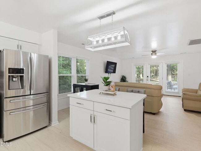 Building Photo - Updated Cary Townhome with Smart Features Near RTP & RDU