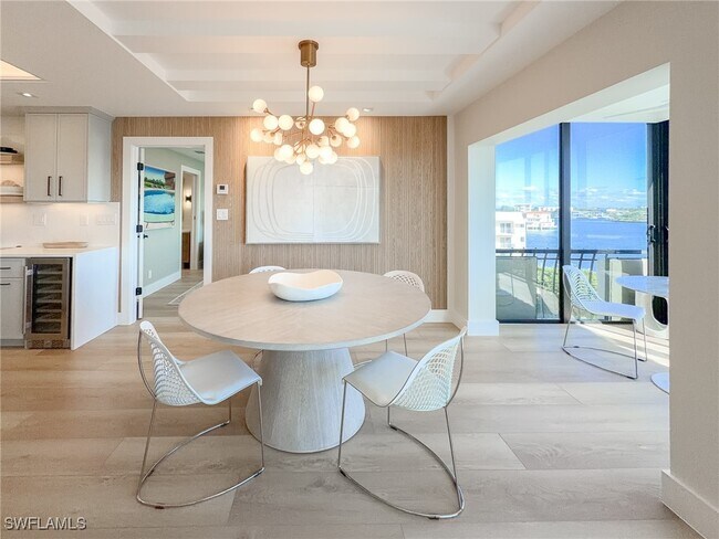 Building Photo - 3430 Gulf Shore Blvd N