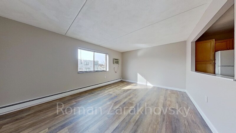 Building Photo - 12 Cottage Ct