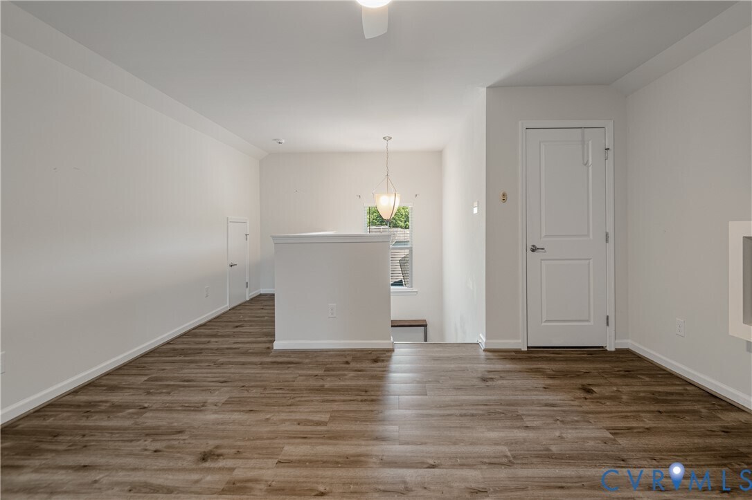 Building Photo - 16848 White Daisy Loop