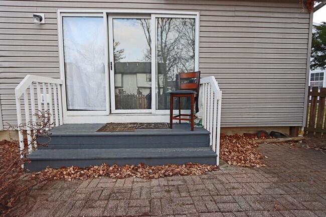 Building Photo - 4862 Roger Allen Ct