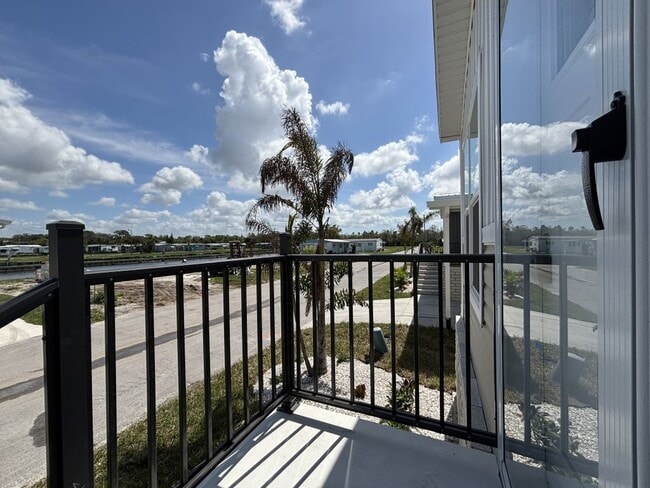 Building Photo - 5647 Blue Harbor Dr
