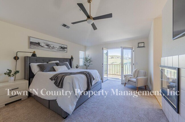 Building Photo - Luxury Las Palmas II Home with Upgrades, Flexible Living Space & Top School Districts