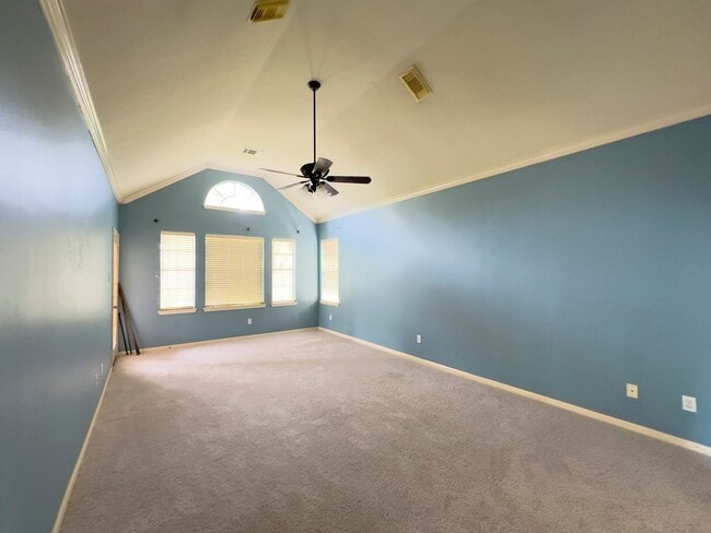 Building Photo - 16714 Colony Terrace Dr