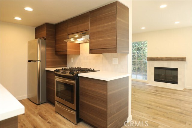 Building Photo - 10420 Bogardus Ave
