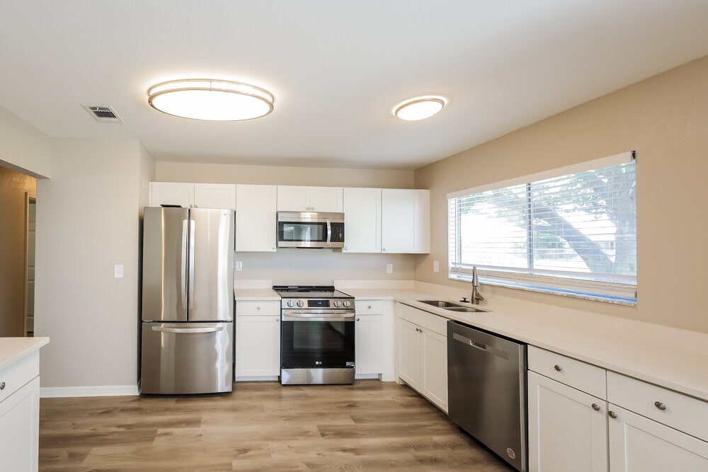 Building Photo - 3507 Montclair Cir