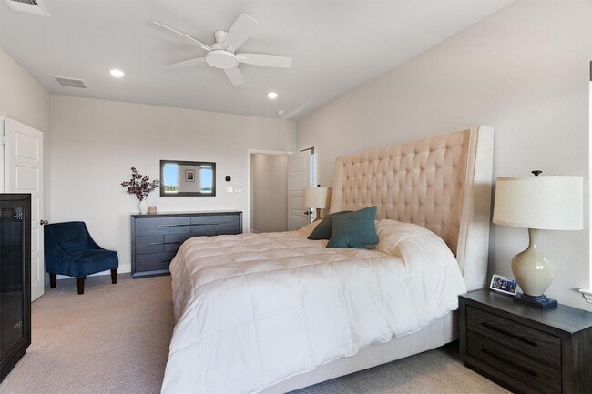 Building Photo - 7309 Sunset Blvd