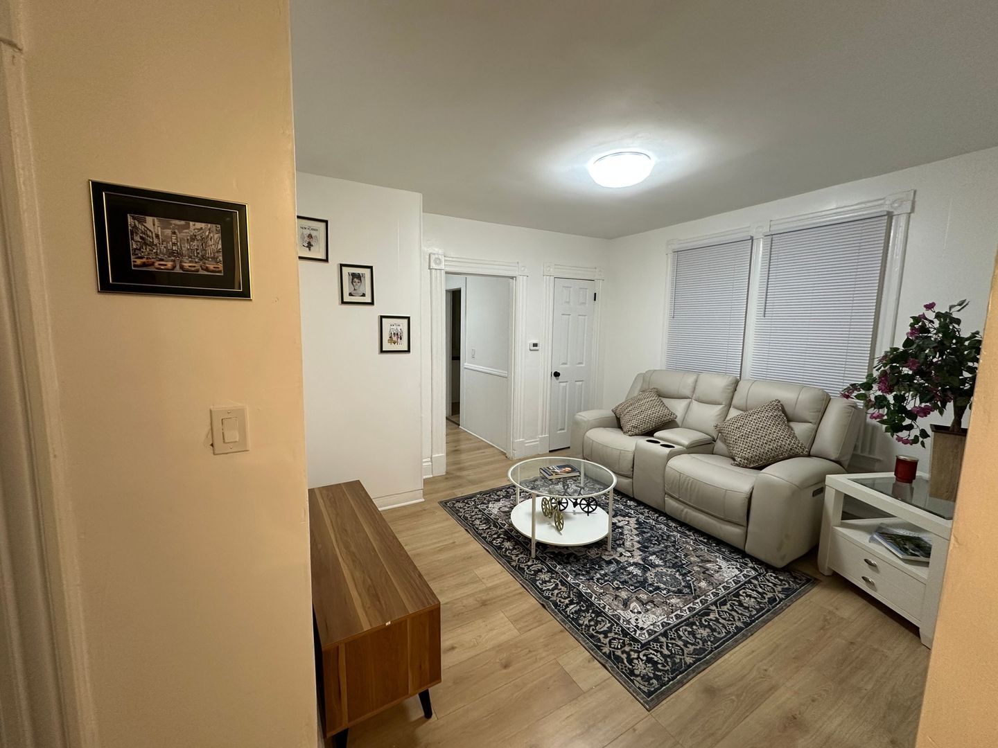 Building Photo - 63 Whitmore St