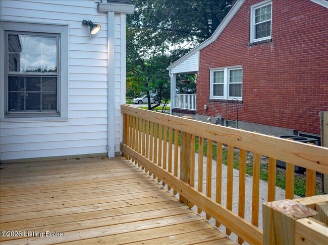 Building Photo - 3921 Staebler Ave