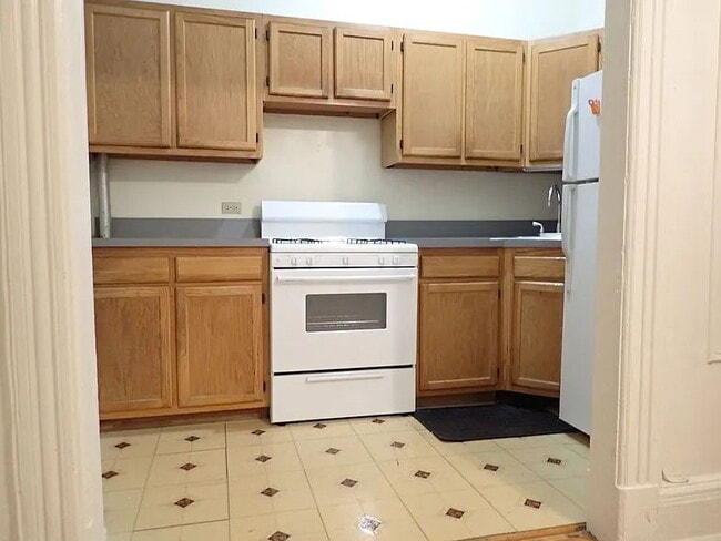 Building Photo - 205 Jefferson Ave