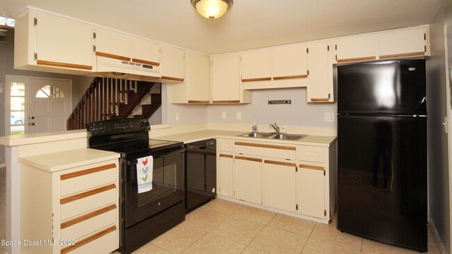 Building Photo - 2453 Kathi Kim St