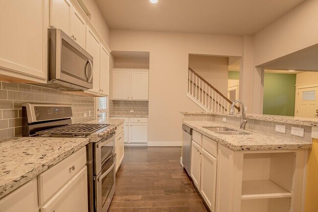 Building Photo - 10604 Wills Lp