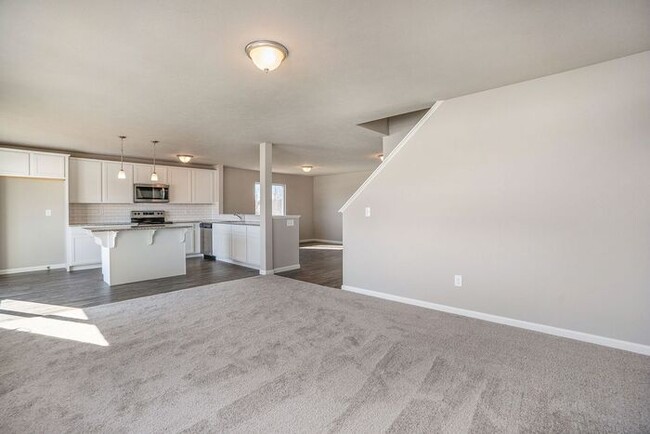 Building Photo - 412 Eastwood Dr
