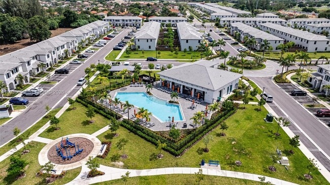 Building Photo - 13250 SW 285th St