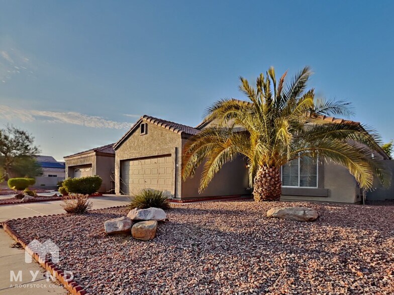 Building Photo - 11507 W Dana Ln